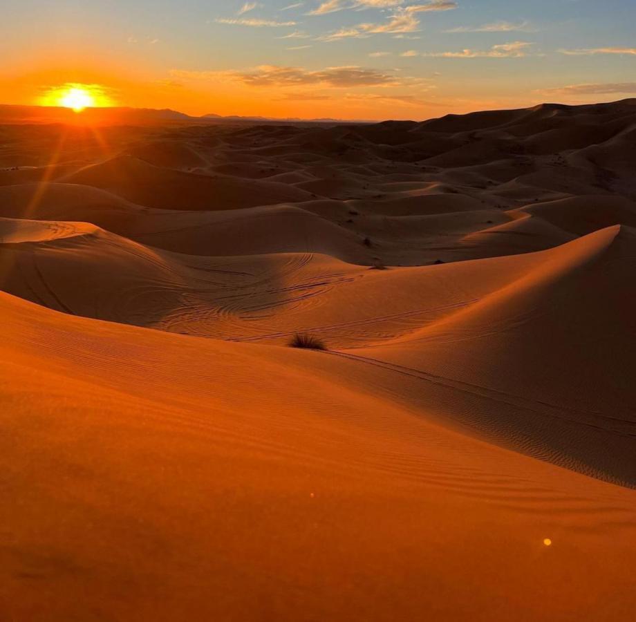 Desert Berber Fire Camp Merzouga Exterior photo